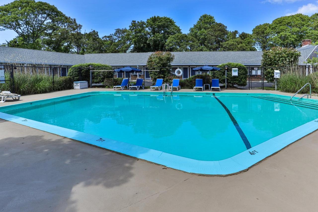 Inn Handkerchief Shoals 3*